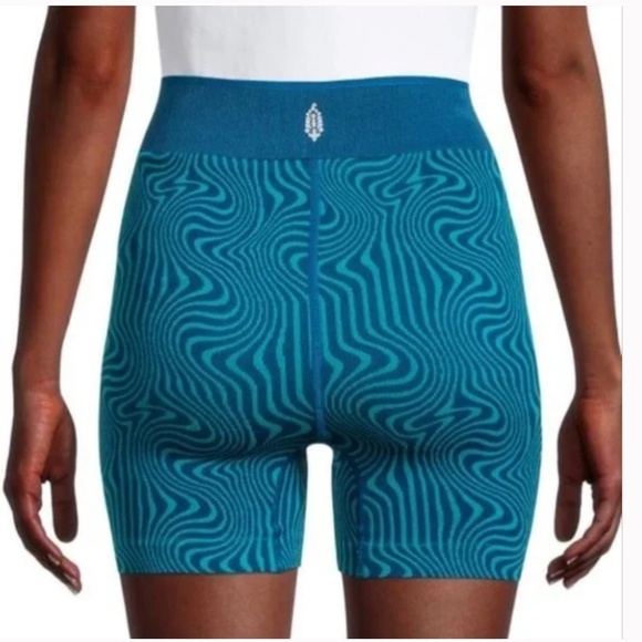 FP Movement Free Throw Jacquard Shorts- XS - Picture 4 of 5